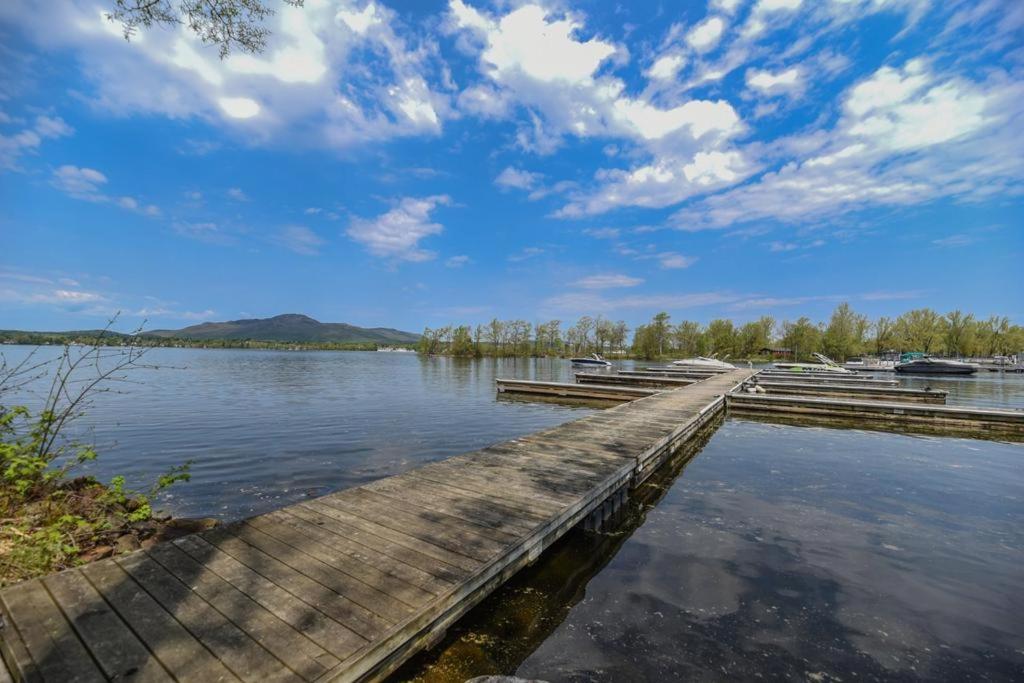 O'Berge Du Village C304 - Bord De L'Eau Magog ภายนอก รูปภาพ