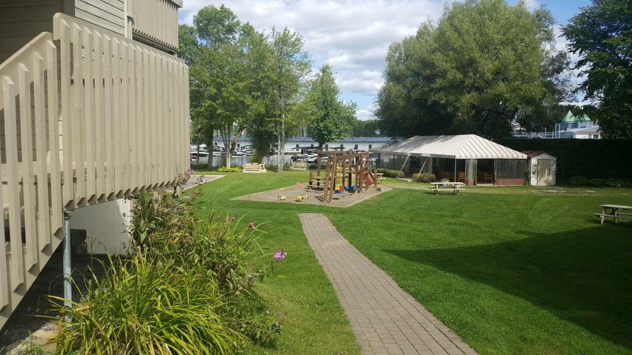 O'Berge Du Village C304 - Bord De L'Eau Magog ภายนอก รูปภาพ